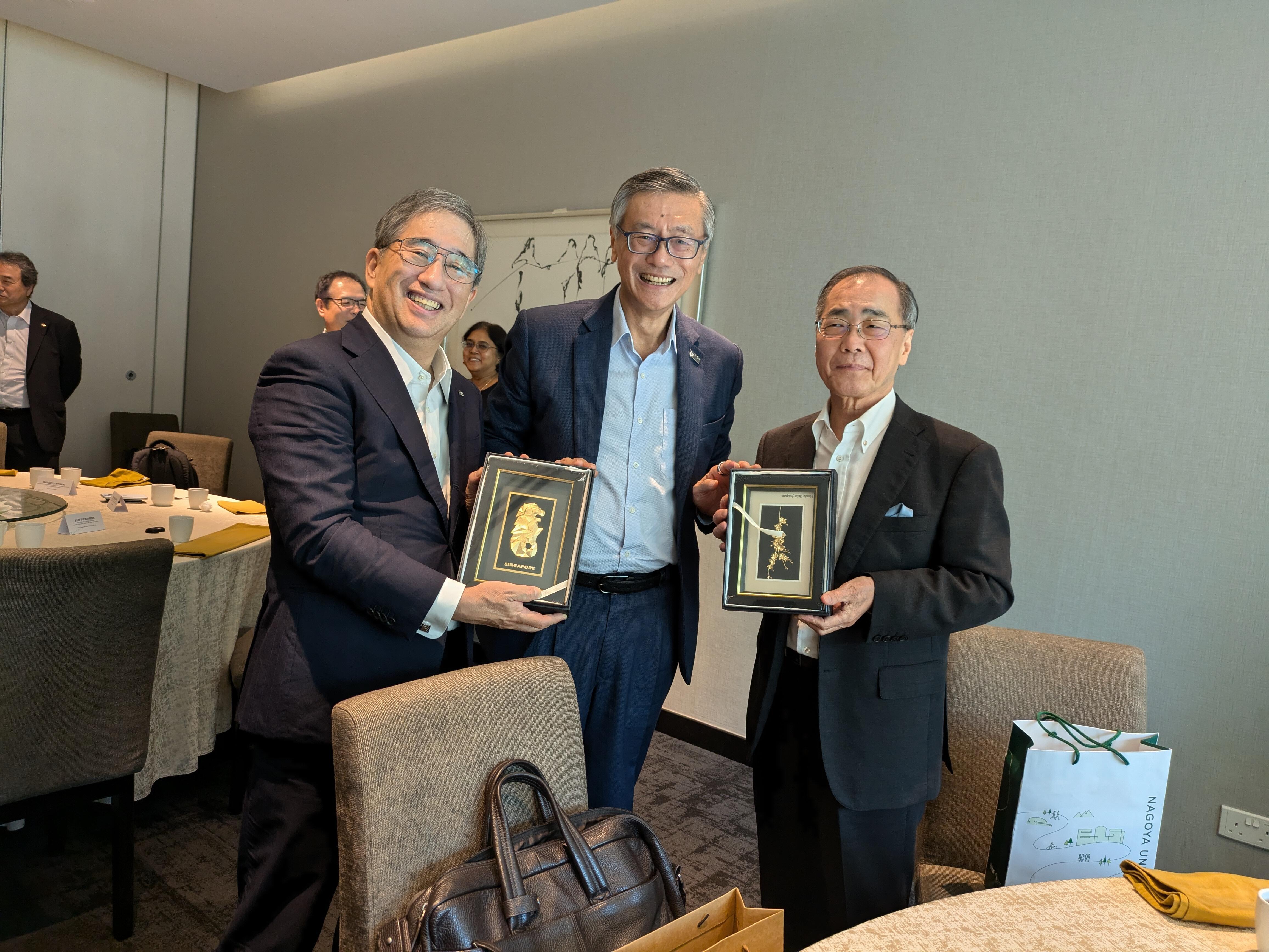 1028_2①_NUS_PRESIDENT_PXL_20241028_054842705.jpg